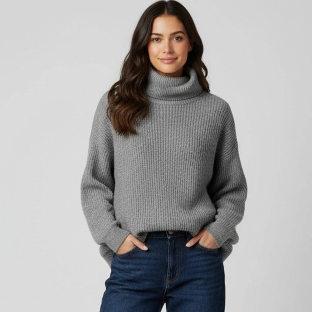 Free People Women's‎ Medium Gray Ribbed Turtleneck Sweater Slouchy Cozy Knit